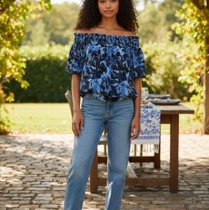 Free People Siren Sweet Vibrant Dark Floral Relaxed Bohemian Bubble Crop Top SP